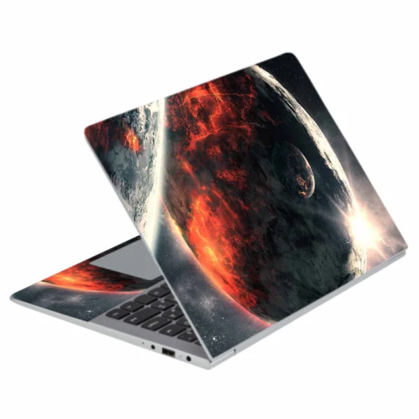 L 82 Laptop Skins