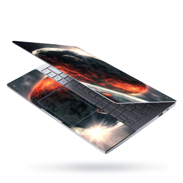 L 82 Laptop Skins (2)